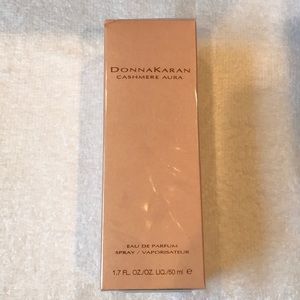 Donna Karan Cashmere Aura Eau de Parfum
